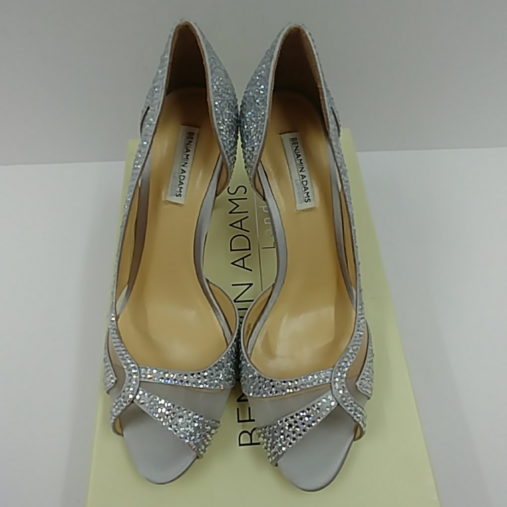 Benjamin Adams London Catherine Silver Pumps 8.5 M